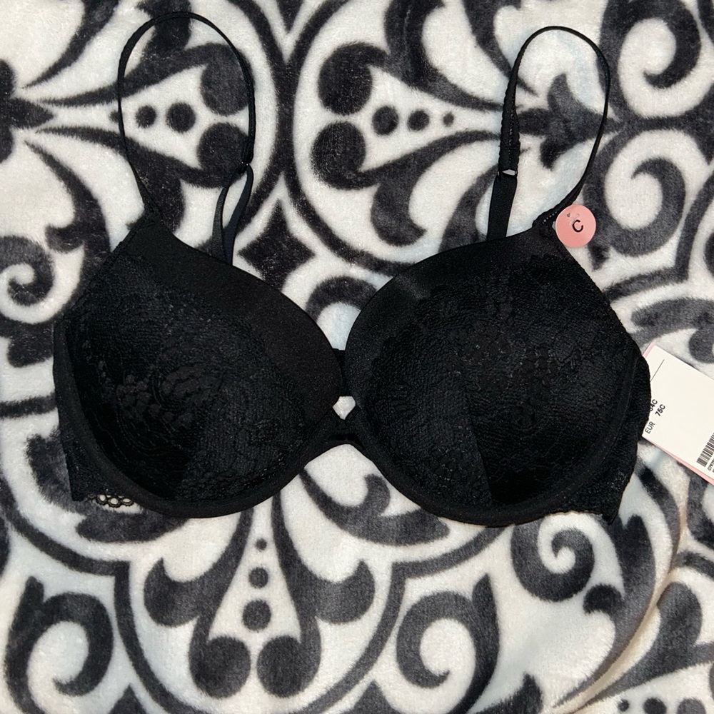 Super Mega Lift Push Up Bra